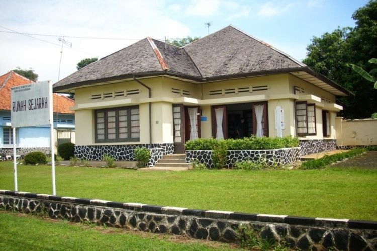 Jangan Sekali Kali Melupakan Kota Ini Karena Di Tempat Inilah Belanda Menyerah Kalah Kepada Jepang Semua Halaman Intisari Jangan Sekali Kali Melupakan Kota Ini Karena Di Tempat Inilah Belanda Menyerah Kalah Kepada Jepang Semua Halaman Intisari