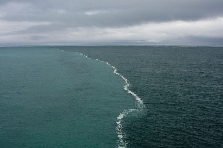 Ternyata, Ini Alasan Dua Air Laut yang Bertemu di Teluk Alaska Tidak  Menyatu - Semua Halaman - Intisari