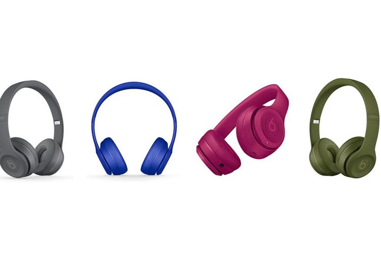 Apple diam-diam sudah meluncurkan lini headphone Beats Solo3 Wireless dalam beragam pilihan warna baru yang lebih menarik. Apa saja warna-warnanya? 