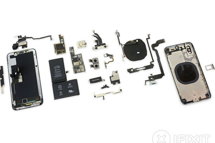 Video pembedahan yang dilakukan iFixit terhadap iPhone X akhirnya sudah hadir, mengungkap bagian internalnya juga diubah besar-besaran. 