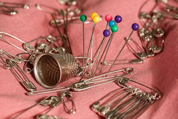 5 Benda Sehari Hari Pengganti Sim Ejector Untuk Iphone Ipad Semua Halaman Makemac