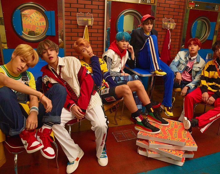 lirik lagu converse high bts dan artinya