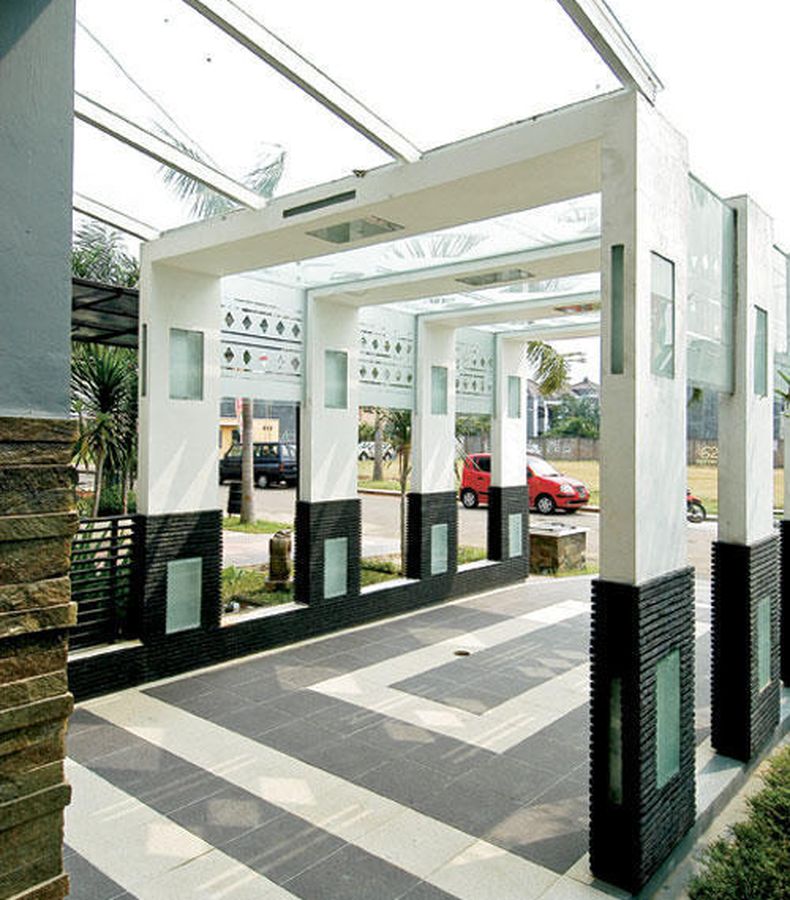 Berita Tengah Tiang terbaru hari ini