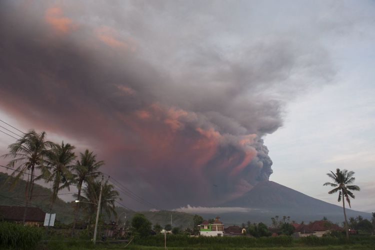 Letusan Gunung Agung yang memicu kekacauan sistem Sabre