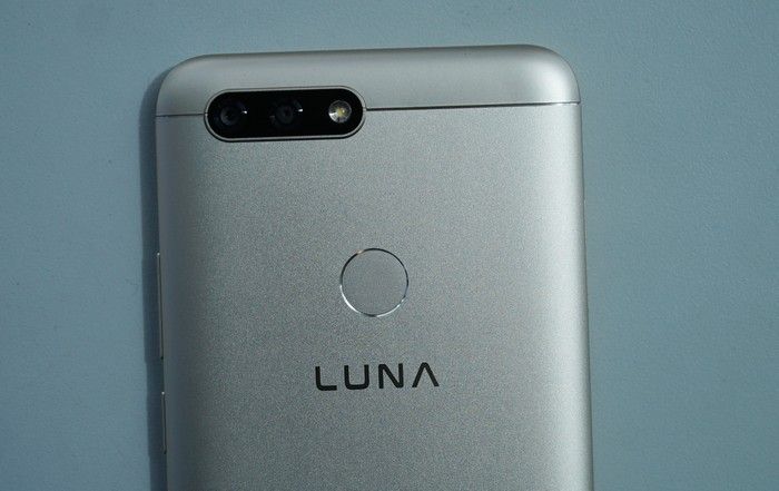 kamera belakang Luna G8