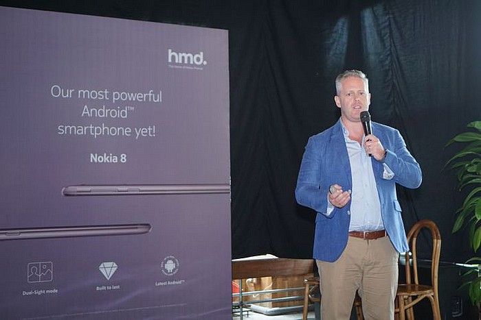 Country Manager Indonesia and ANZ HMD Global, Mark Trundle, dalam acara peluncuran Nokia 8 di Jakarta, Selasa (13/2/2018)