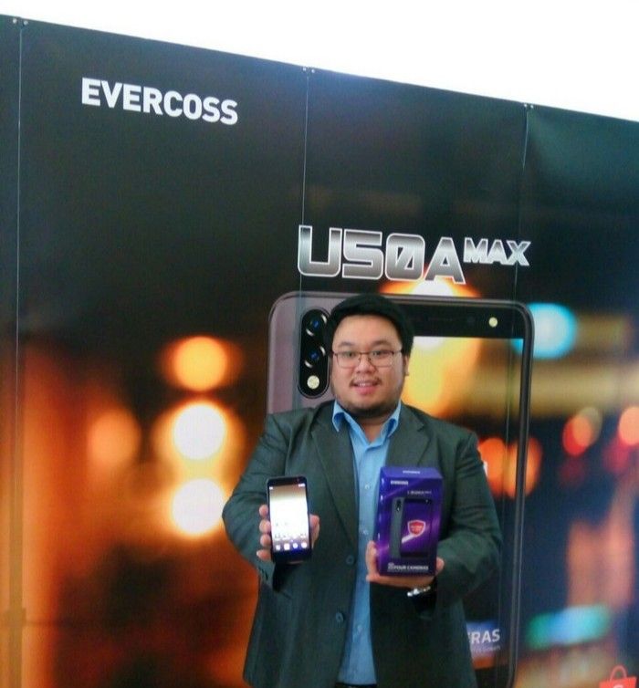 Evercoss U50A Max