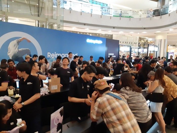 suasana Consumer Launch di Mal Central Park, Jakarta (16 Maret 2018)