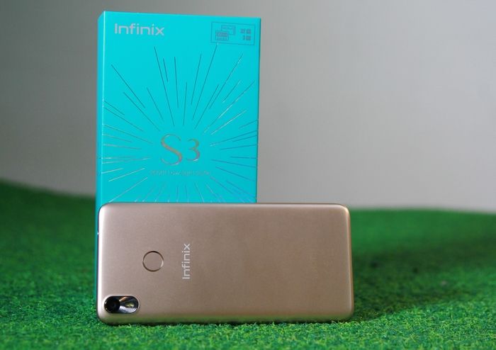 Infinix Hot S3