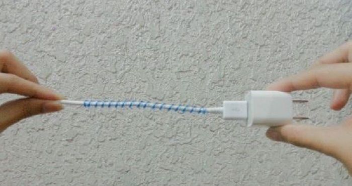 Lindungi kabel dengan benda khusus