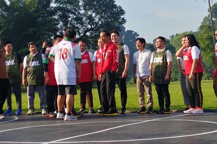 Cerita Jokowi Main Basket Dengan Tim DBL. Dibantai 18-2!