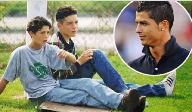 Ronaldo dan Fantrau kecil.