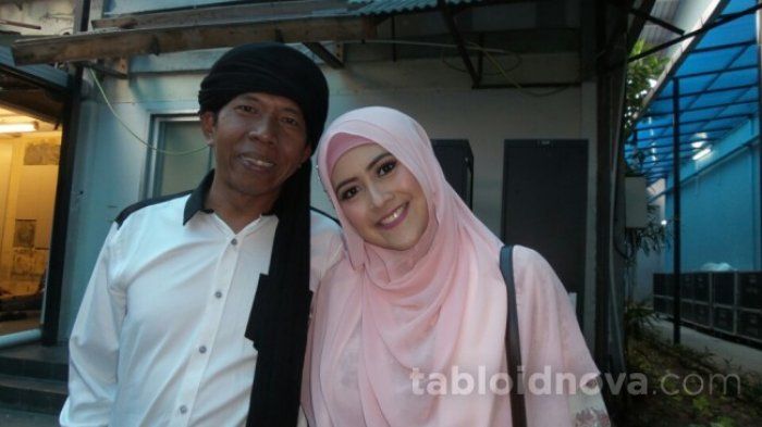 Kiwil dan istri keduanya, Meggy Wulandari, saat dijumpai Grid.ID di kawasan Mampang, Jakarta Selatan