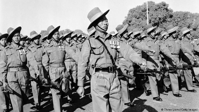 Pasukan Gurkha era 1950-an.