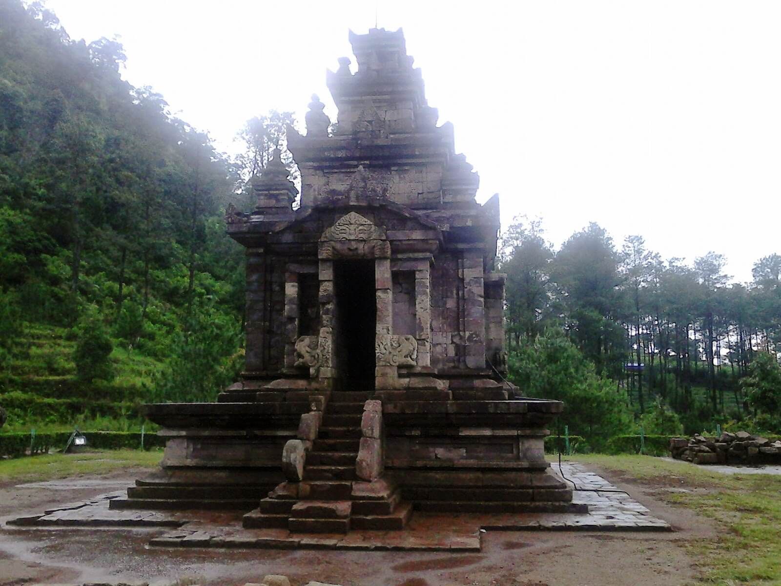 Candi Gedong Songo