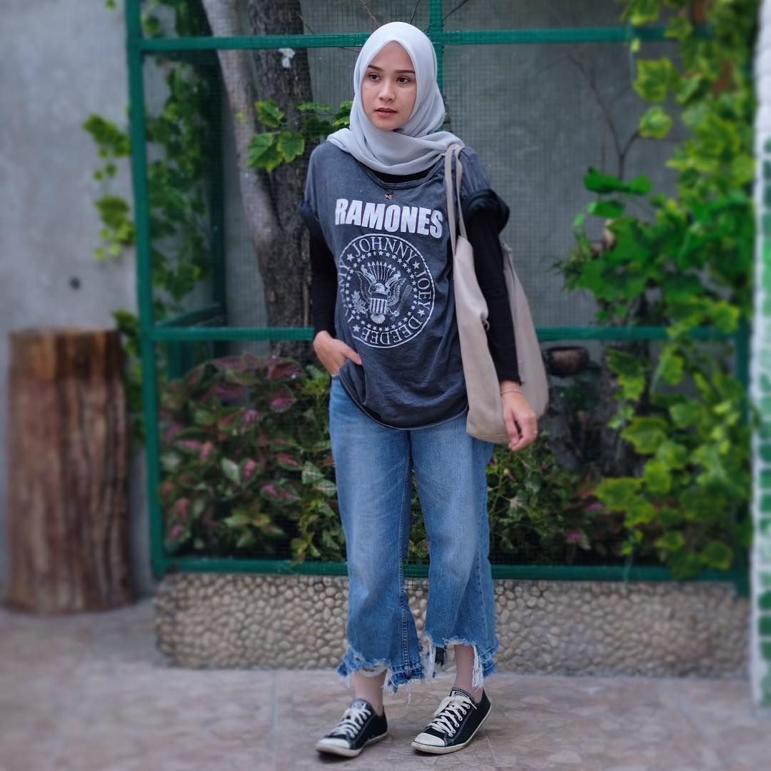 Fashion Hijab ala Zaskia Adya Mecca 