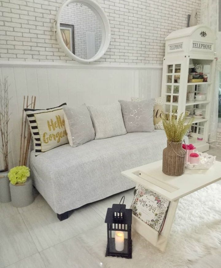 ruang tamu bergaya American Style | dok. instagram/ferra_nargees