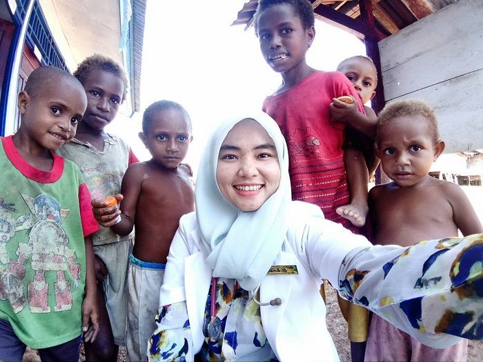Dokter Amalia bertugas di pedalaman Papua