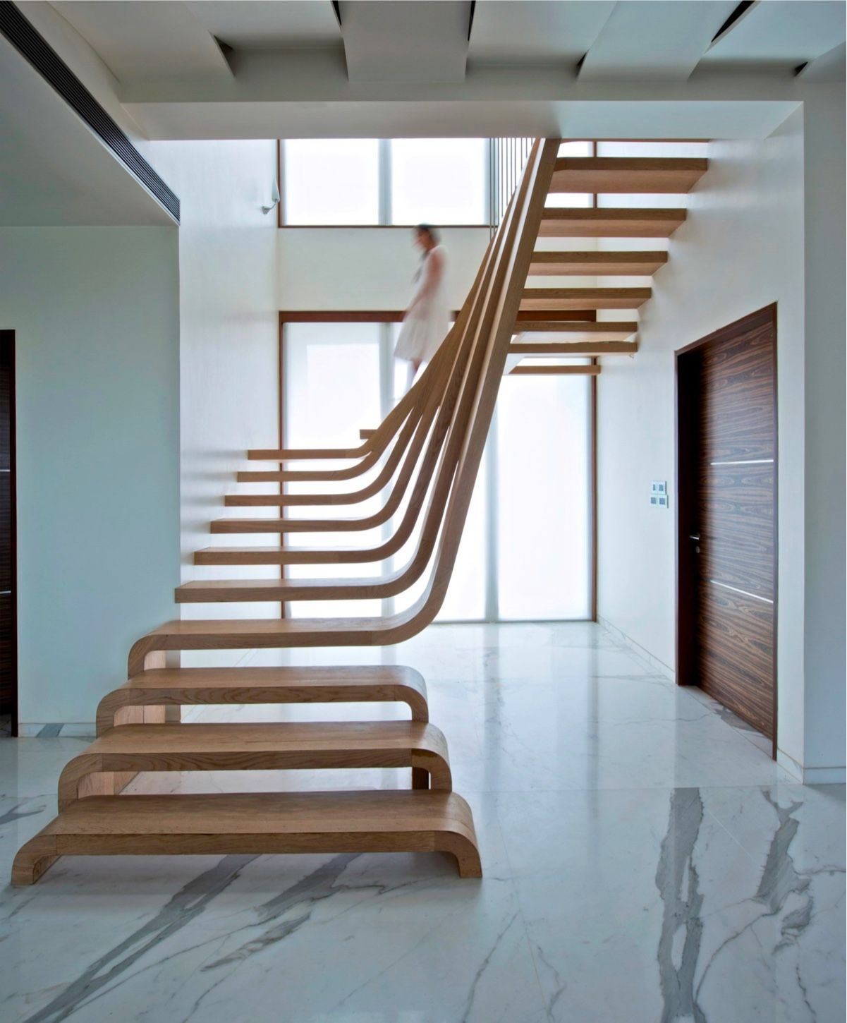 tangga dengan desain unik | dok. anextweb.com