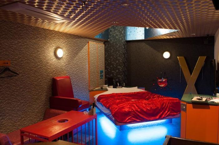 JAPAN'S SECRETIVE LOVE HOTELS