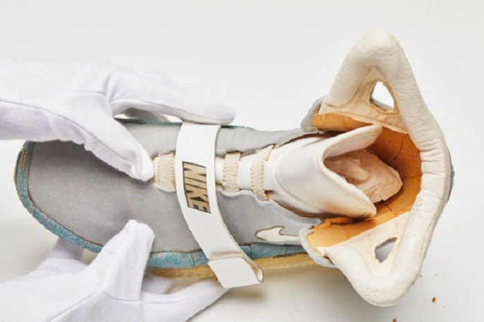 Waduh! Sneakers \