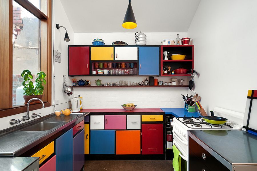 colorful kitchen | dok. cdn.decoist.com