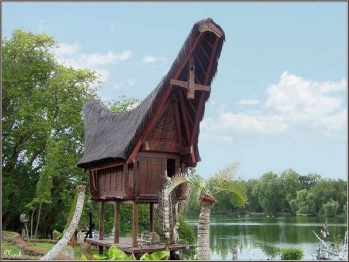 Rumah Tradisonal Toraja di Belgia