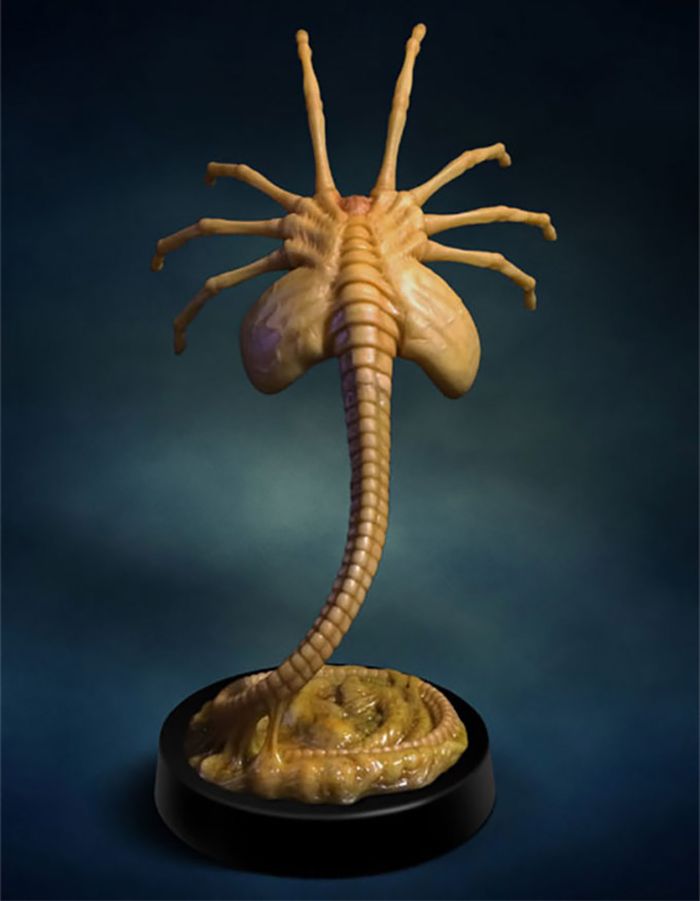 Facehugger