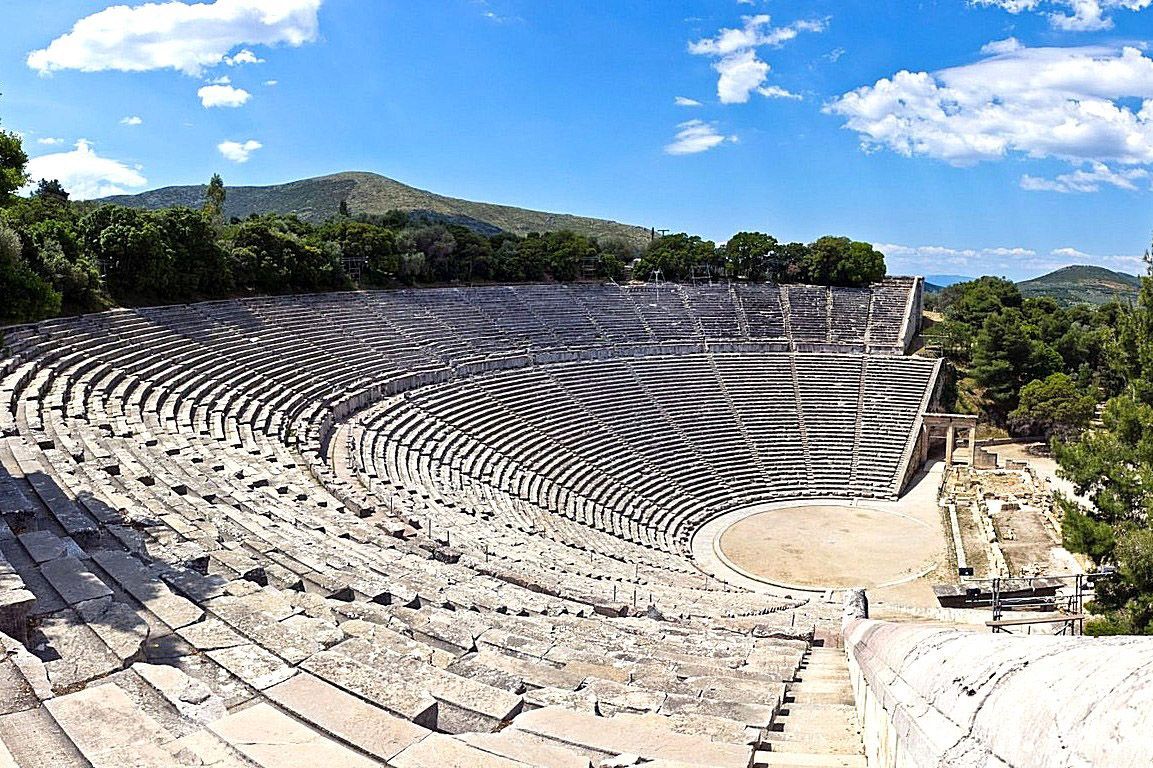 Teater Yunani