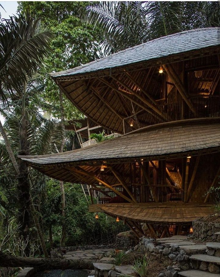 Hotel bambu di Bali