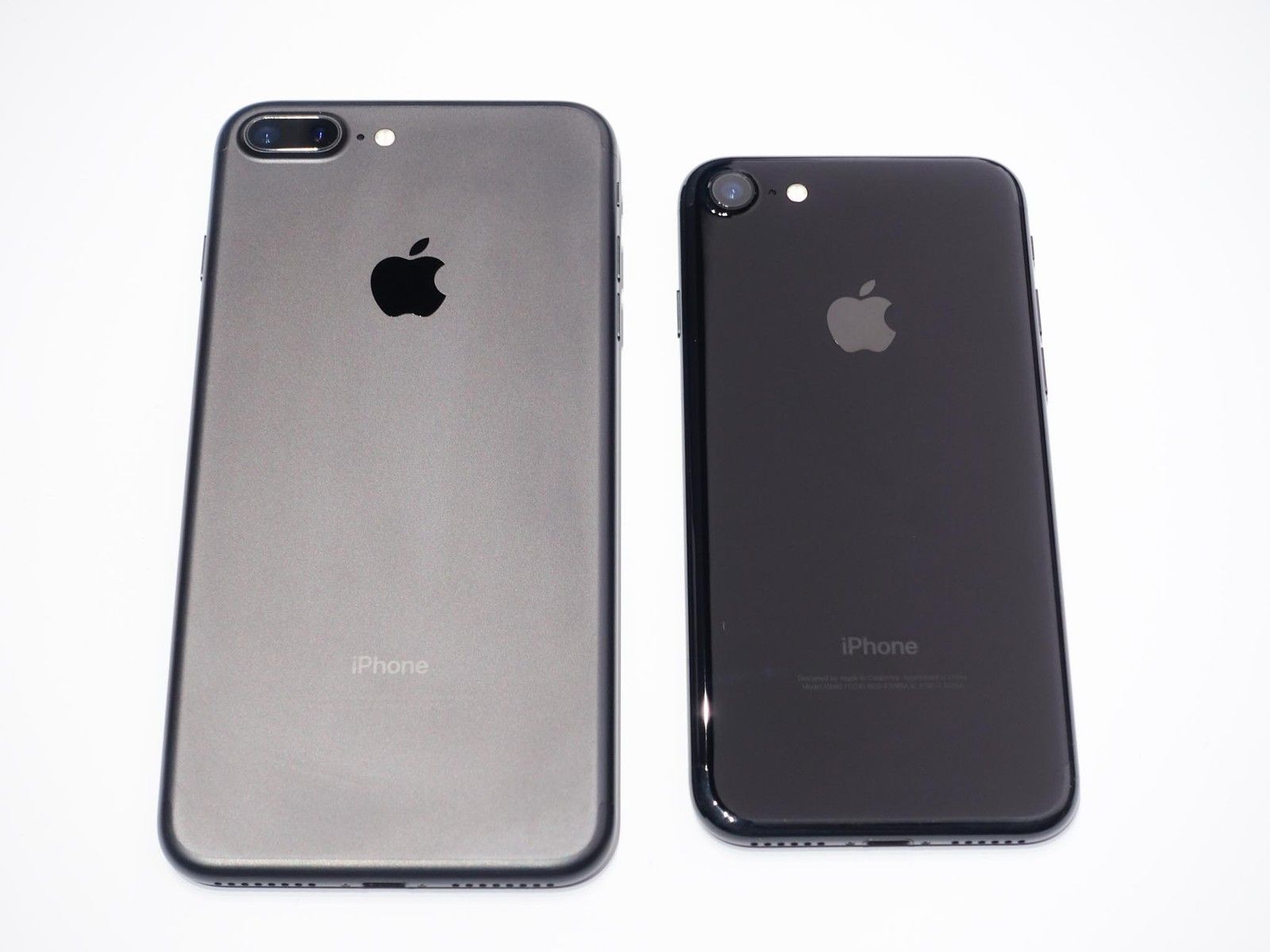 iPhone 7 plus dan iPhone 7