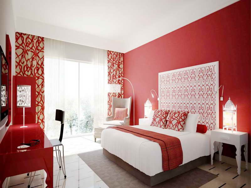 Kamar dengan warna dinding merah