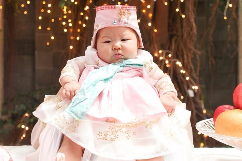 Perayaan 100 hari bayi Lee Jeong Hoon 