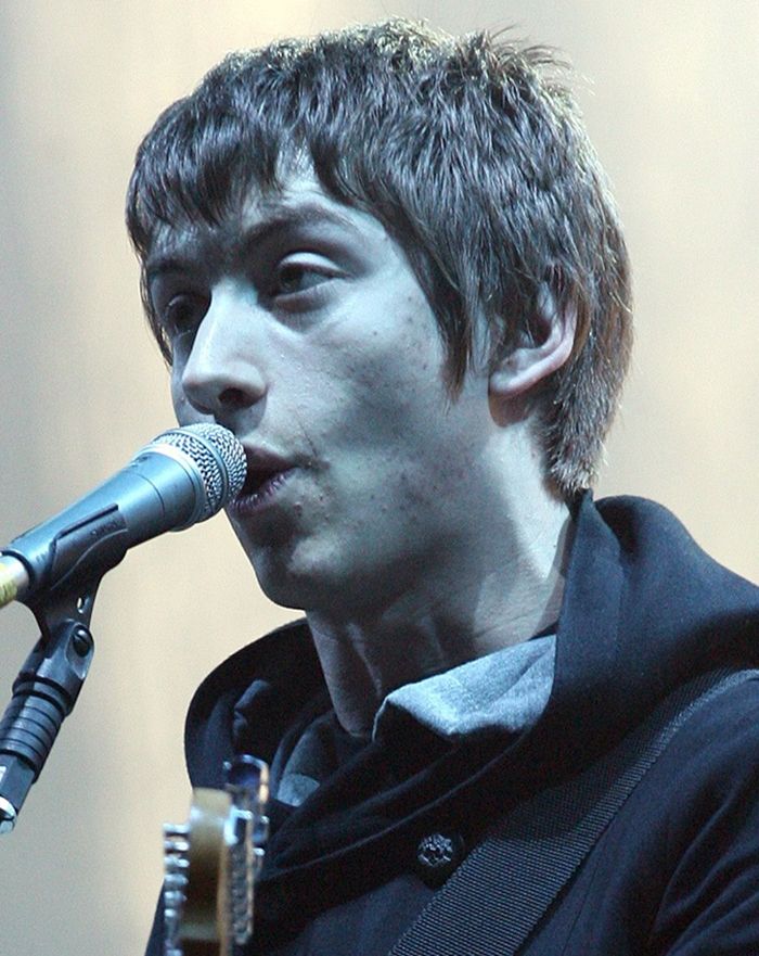 Gaya rambut Alex Turner