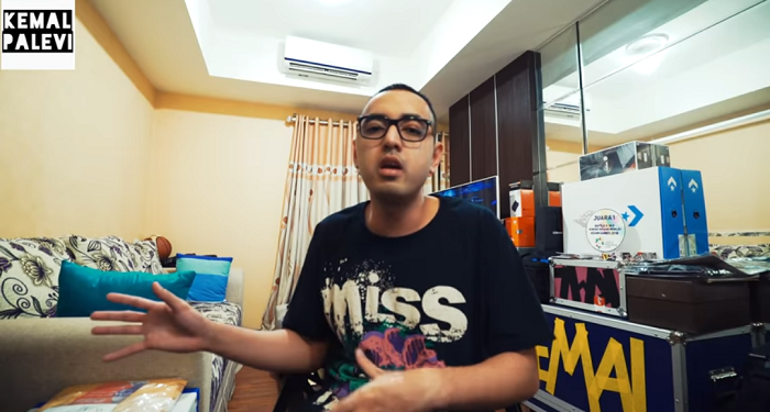 Kemal Palevi Mengaku Sakit Hati Dengan Prank Wajah Babak Belur Young Lex Semua Halaman Grid Id