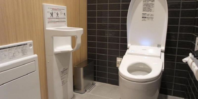 Toilet canggih di Jepang