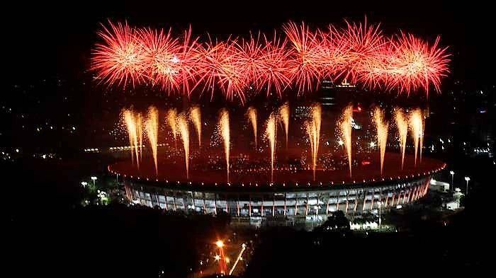 Kemegahan upacara penutupan Asian Games 2018 telah digelar pada Minggu, 2 September 2018 di Stadion Utama Gelora Bung Karno (SUGBK), Jakarta.