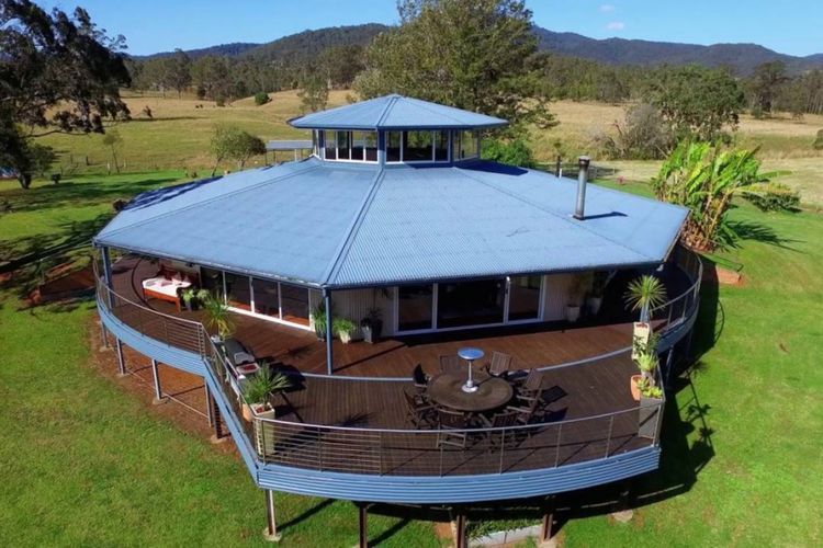 Everingham Rotating House