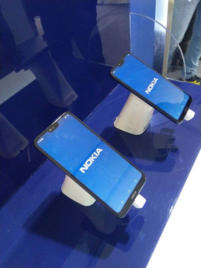 Hasil foto Nokia 6.1 Plus - foto indoor