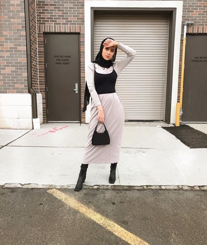 Contek Gaya Padu Padan Tank Top Dan Dress Ala Fashion Influencer Yasmeena Cocok Nih Untuk Milenial Semua Halaman Stylo Contek Gaya Padu Padan Tank Top Dan Dress Ala Fashion Influencer Yasmeena Cocok Nih Untuk Milenial Semua Halaman Stylo