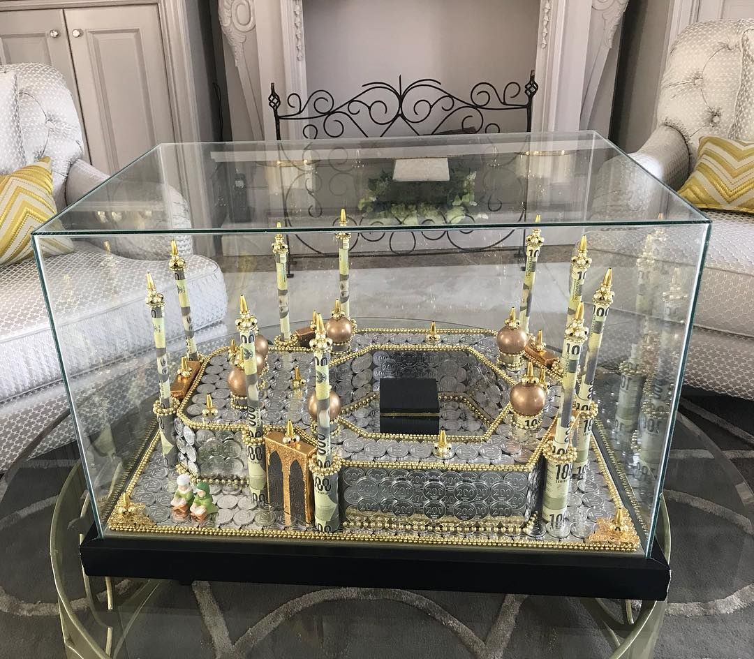 Miniatur Masjidil Haram milik Andre Taulany