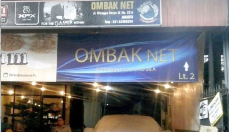 Ombak Net di Mangga Dua