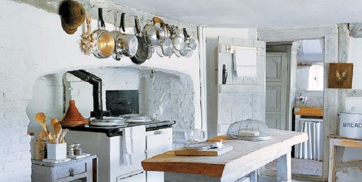 Dapur Rustik Putih