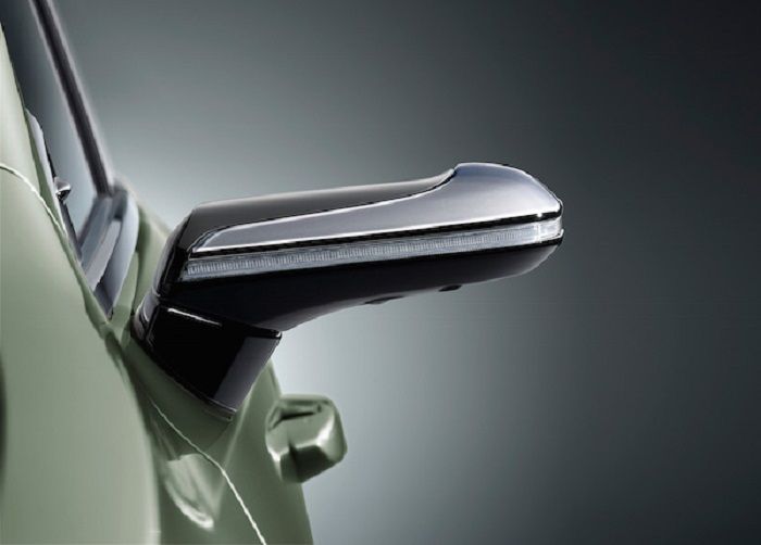 Lexus 'Digital Side-View Monitors'