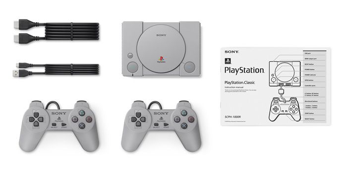 Paket penjualan sertakan dua buah controller replika PlayStation.