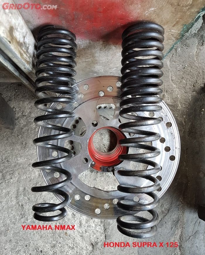 Perbandingan Sokbreker Nmax dan Supra X 125