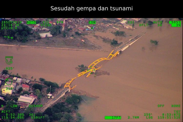 Jembatan Kuning di Kota Palu hancur pasca-gempa dan tsunami, Jumat (28/9/2018).