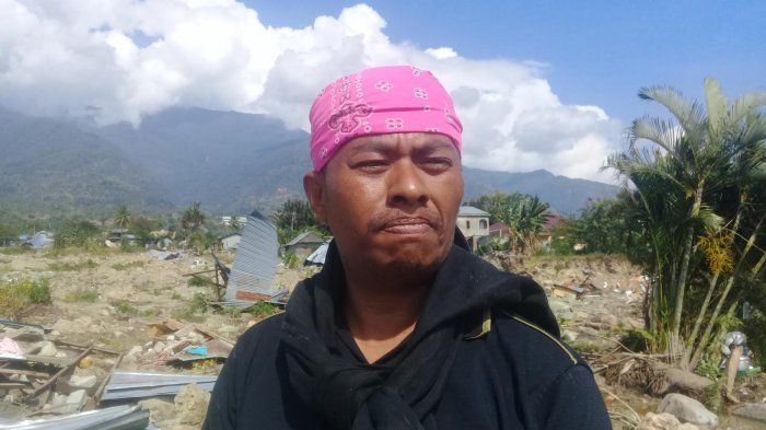 Nuriadi (45), menjadi salah satu saksi mata detik-detik tanah di Perumnas Balaroa, Kota Palu, amblas sekitar 5-10 meter usai diguncang gempa 7,7 magnitudo pada Jumat (28/9/2018).