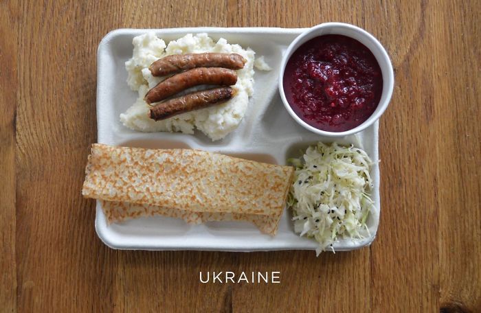 Menu makan siang di Ukraina
