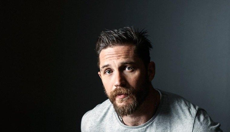 Yuk Intip Tampilan Rumah Tom Hardy, Si Ganteng Pemeran Venom